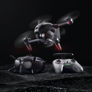 DJI 大疆創(chuàng)新發(fā)布沉浸式飛行無人機(jī) DJI FPV：第一人稱視角，飛臨其境 ...